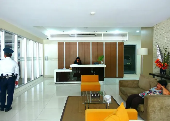 1501t2 Avida Towers It Park 2br Unit 2 Bathroom 2 Tv